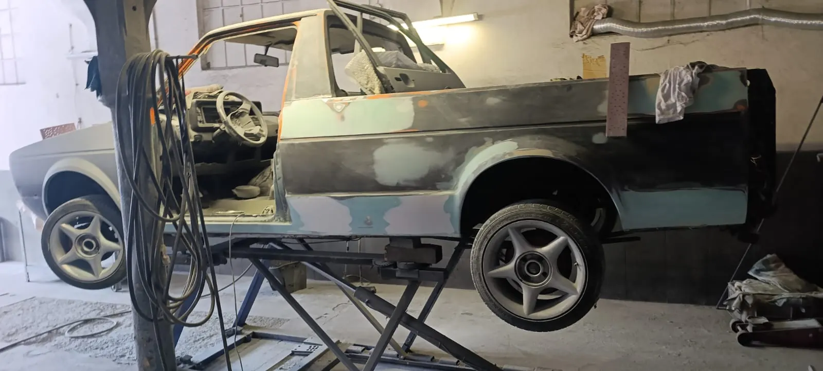 Pickup – odbudowa nadwozia i lakierowanie – etap 2