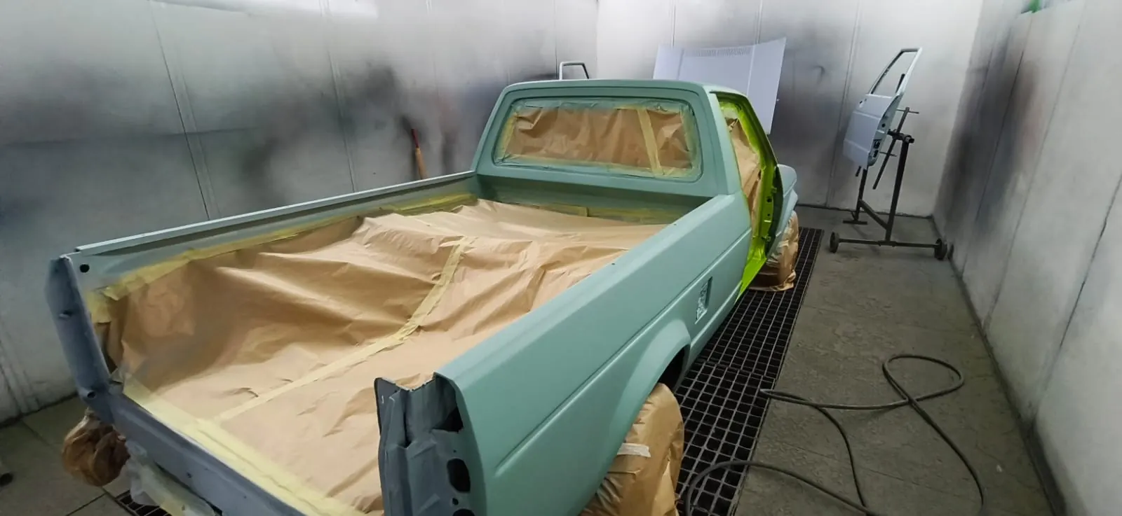 Pickup – odbudowa nadwozia i lakierowanie – etap 5